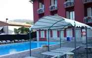 Swimming Pool 5 Hotel Cavalieri