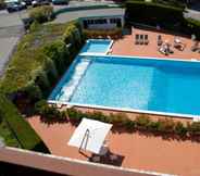 Swimming Pool 5 Hotel Touring Falconara Marittima