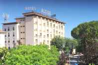 Luar Bangunan Hotel Ristorante Alcide
