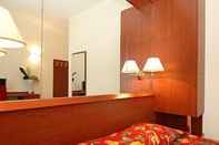 ห้องนอน Hotel Ambasciata