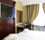 Kamar Tidur 4 Dreamtel London Kensington