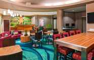 Restaurant 4 SpringHill Suites by Marriott Fort Myers Airport