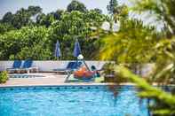 Swimming Pool Sao Felix Hotel Hillside and Nature