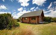 Exterior 5 Fiordland Lodge