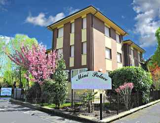 Luar Bangunan 2 Hotel Mini Palace Country House