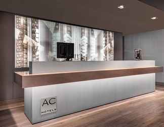 Lobi 2 AC Hotel Alicante by Marriott