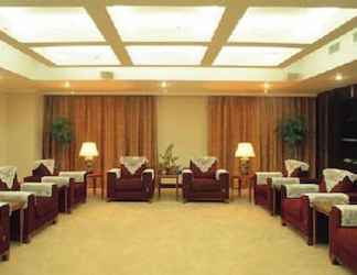 Lobi 2 Culture Plaza Hotel Zhejiang