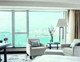 Kamar Tidur 2 Four Seasons Hotel Hong Kong