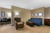 Ruang Umum Comfort Inn & Suites Near University of Wyoming