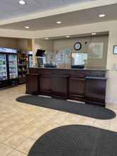 Lobby 4 Comfort Inn Sturgeon Falls