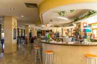 Quầy bar, cafe và phòng lounge Albir Garden Resort