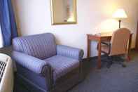 Common Space Raritan Hotel