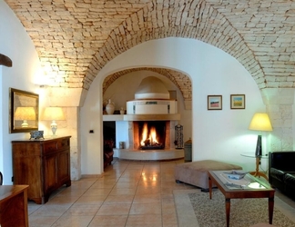 Lobby 2 Masseria Chiancone Torricella