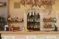 Bar, Cafe and Lounge Palazzino Di Corina