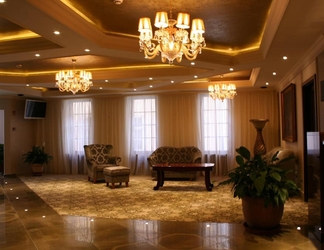 Lobby 2 Hotel Capitulum