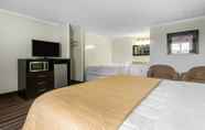 Kamar Tidur 4 Quality Inn & Suites