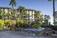 Swimming Pool Tahiti Village Resort & Spa