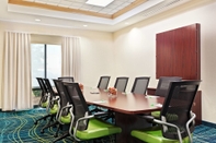 Functional Hall SpringHill Suites by Marriott Knoxville at Turkey Creek