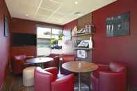 Bar, Cafe and Lounge Campanile Mont De Marsan