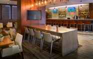 Bar, Cafe and Lounge 6 Newport News Marriott at City Center