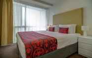 Kamar Tidur 2 The Quadrant Hotel & Suites