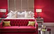 Bedroom 5 Barnett Hill - Luxury Hotel