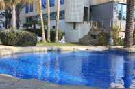 Swimming Pool Hotel Rober Palas