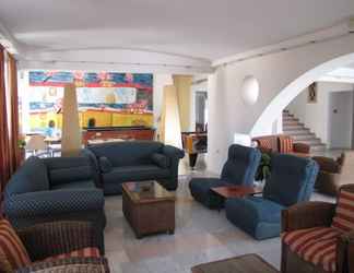 Lobi 2 Valsami Hotel Apartments