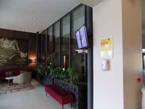 Lobby 4 Carlton Hotel Dublin Airport Hotel