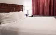 Bedroom 2 Astoria Rivershore Motel