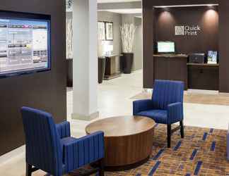 Lobby 2 Courtyard by Marriott Brownsville