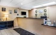 Lobi 6 Comfort Suites Marysville - Yuba City