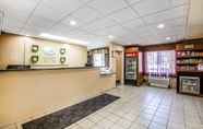 Lobby 5 Comfort Suites Marysville - Yuba City