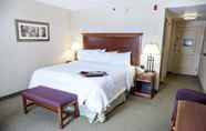 Kamar Tidur 7 Kitchener Inn & Suites