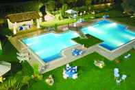 Swimming Pool Hotel Hermitage