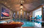 Swimming Pool 3 Grandes Alpes Hotel