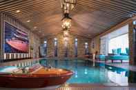 Swimming Pool Grandes Alpes Hotel