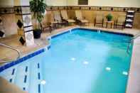 Kolam Renang Hampton Inn & Suites Knoxville-Downtown