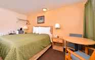 Bedroom 7 Americas Best Value Inn Jonesville Hillsdale