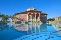 Swimming Pool The Level at Melia Villaitana