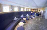 Bar, Kafe dan Lounge 6 Werrapark Resort Haus Heubacher Hoehe