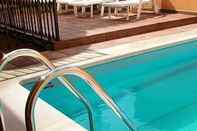 Swimming Pool Hotel María de Molina