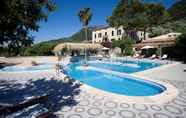 Swimming Pool 2 Hotel Rural Monnaber Nou & SPA