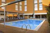 Swimming Pool Hotel Mistral 2