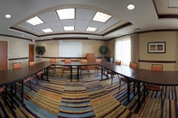 Dewan Majlis Fairfield Inn & Suites by Marriott Warner Robins