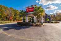 Exterior Econo Lodge Inn & Suites