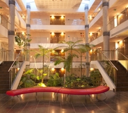 Lobby 7 Hotel Port Elche