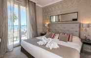 Bedroom 5 Hôtel Vacances Bleues Le Royal