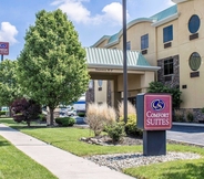 Exterior 2 Comfort Suites Perrysburg - Toledo South