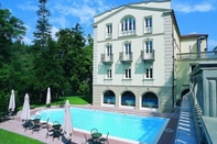 Swimming Pool Hotel Roma Imperiale